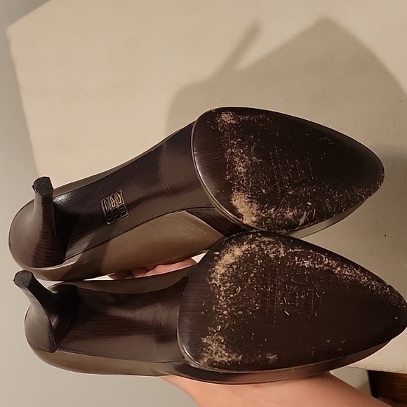 Stuart Weitzmaz leather platform pumps, EU size 39, US size 8.5, brown - Picture 7 of 7